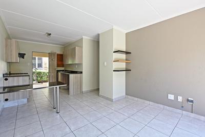 Apartment / Flat For Rent in Fourways, Sandton